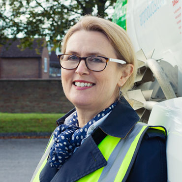 Suzanne Lowe